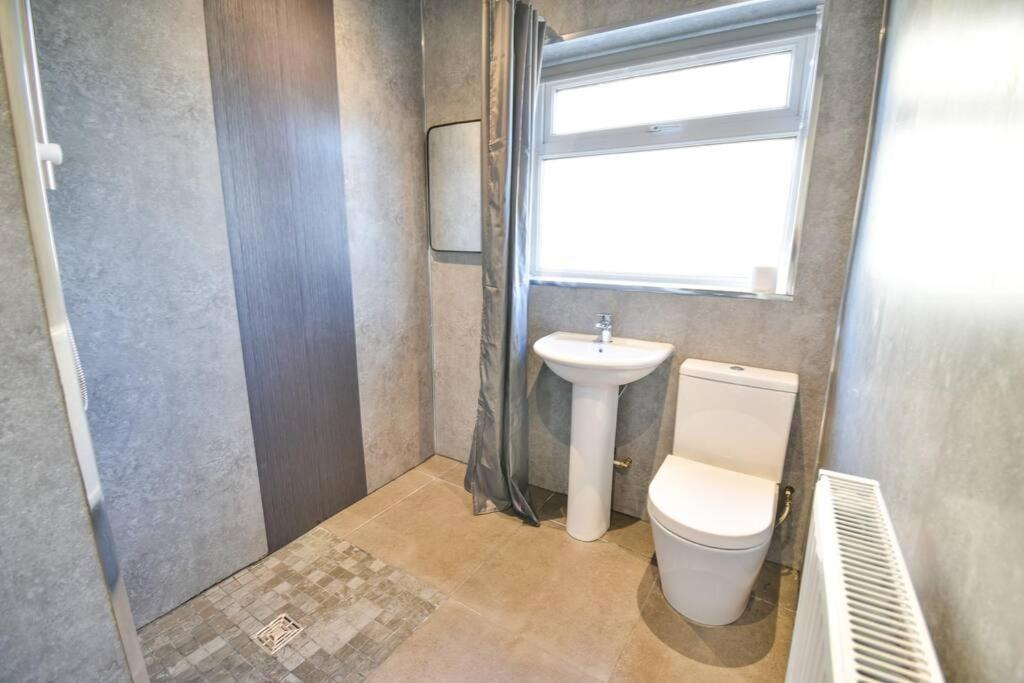 Marykirk Bungalow Workstays Uk ثورنابي أُن تيز المظهر الخارجي الصورة